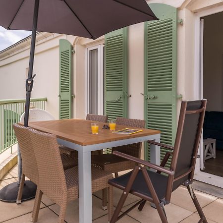 Residence Pierre & Vacances Le Palais Des Gouverneurs Saint-Martin-de-Re Exterior photo